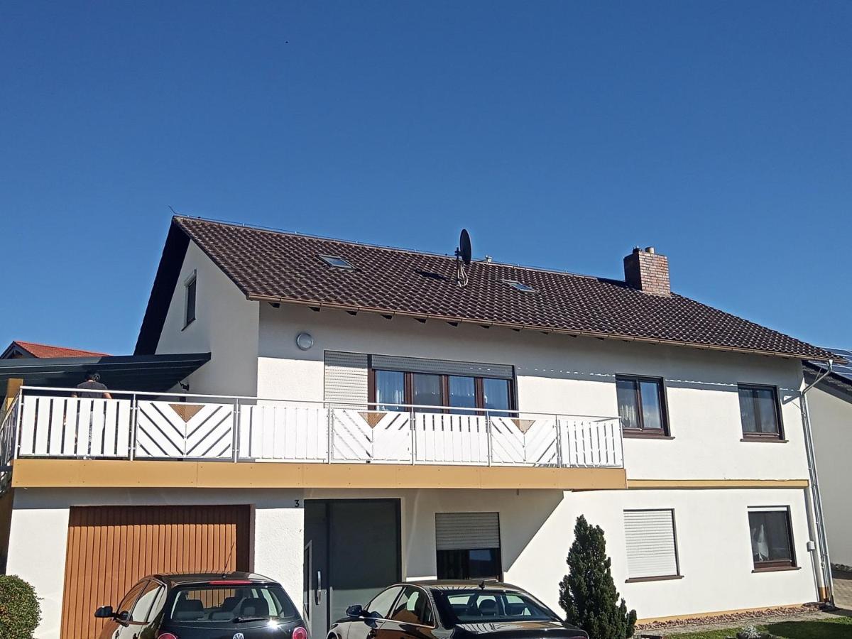 Wohnung Mit 2 - 3 Zimmern Ballenberg Exterior photo